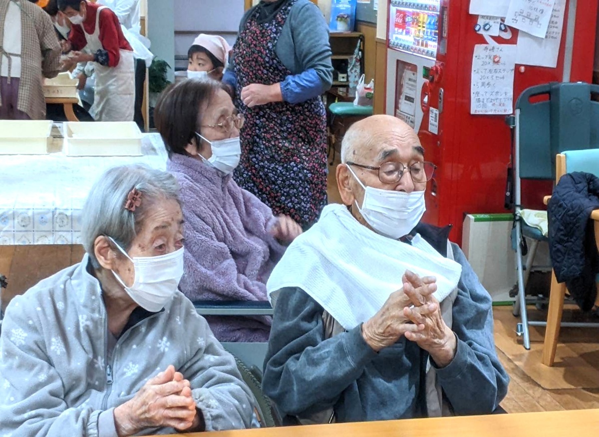 介護施設ではなく高齢者の「新しい家」であり「生活の場所」です。