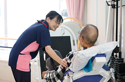 介護老人保健施設けやき（ショートステイサービス・デイケアサービス）